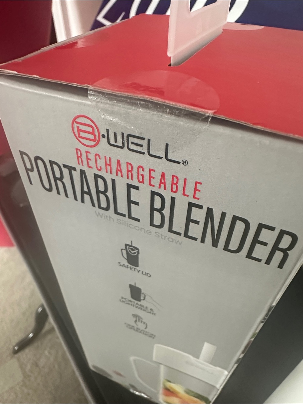 Rechargeable Portable Blender — White - Picture 5 of 5